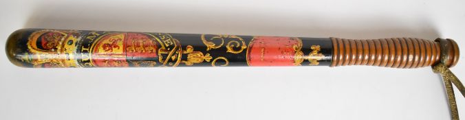 Victorian police truncheon with hand painted decoration 'Honi Sait Qui Mal y Pense' and ribbed