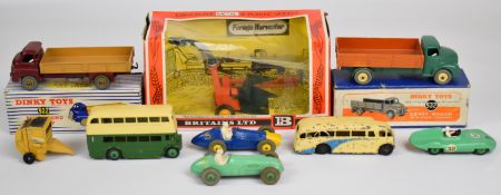 A small collection of loose and boxed vintage diecast model Dinky toys to include Comet Wagon 532