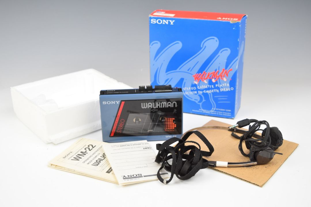 Sony Walkman WM-22 stereo cassette player, in original box with headphones and instruction manual - Image 1 of 4