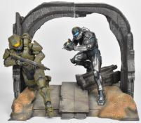 Two Halo 5 Guardians collector's edition statues, height 37cm.