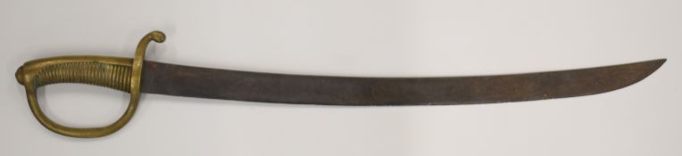 French short sword / briquet with brass hilt and 59cm curved blade. PLEASE NOTE ALL BLADED ITEMS ARE