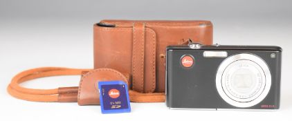 Leica C-Lux 2 digital camera, in original leather case