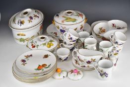 Royal Worcester dinner, oven, tea and ornamental ware decorated in the Evesham pattern including