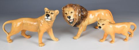 Beswick lion family, tallest 14cm