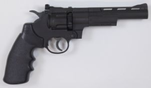 Crosman CR44 .177 CO2 air pistol/ revolver with named and textured grips, two 10-shot magazines