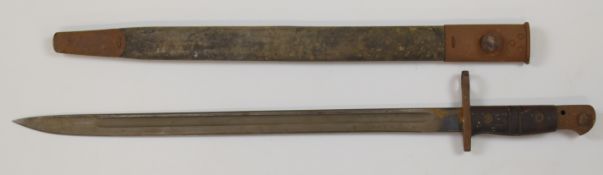 American WW1 bayonet with good stamps to ricasso, 43cm fullered blade and scabbard. PLEASE NOTE
