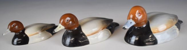 Sir Peter Scott for Beswick set of three pochard ducks, models 1520-1,2 and 3, tallest 5cm