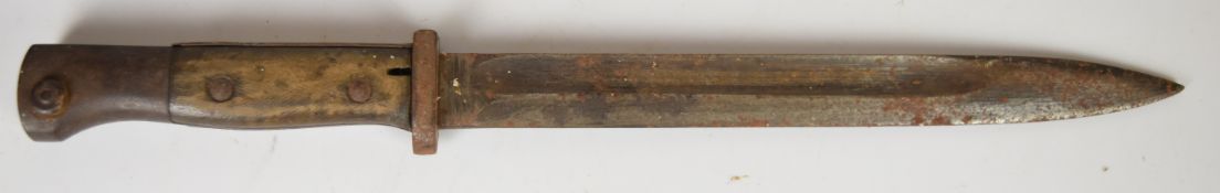German WW1 M84/98 bayonet with JA Henckels to ricasso and a 25cm fullered blade. PLEASE NOTE ALL