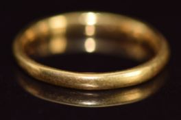 A 22ct gold wedding band / ring, 2.3g, size L