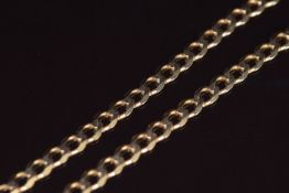 A 9ct gold curb link necklace, 14.6g, 49cm