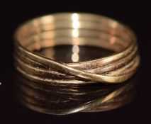 A 9ct gold ring, 2.1g, size I