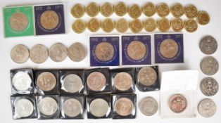 Modern collectable coins including 1986 and 1989 £2 coins and crowns including 1977, 1955, 1965