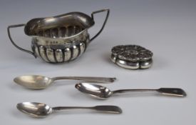 Edward VII hallmarked silver twin handled sugar bowl, Birmingham 1908, maker Thomas Latham &