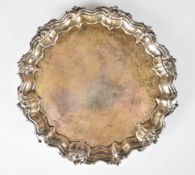 Walker & Hall Victorian hallmarked silver salver or card tray with decorative shaped edge, raised on