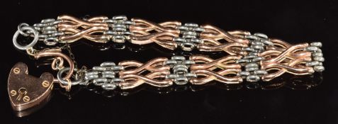 A 9ct rose gold and white metal gate bracelet with heart padlock clasp, 13.5g, 18cm