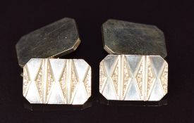 A pair of 9ct gold cufflinks, 13.7g
