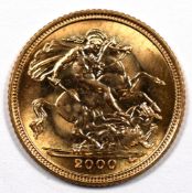2000 Elizabeth II gold half sovereign, in original box
