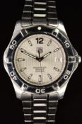 Tag Heuer Aquaracer gentleman's automatic wristwatch ref. WAF2111 with date aperture, luminous hands