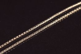 A 9ct gold necklace made up of rectangular links, 10g, 51cm