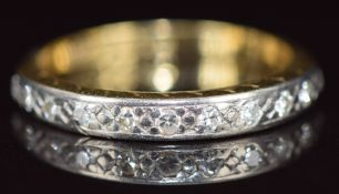 An 18ct gold half eternity ring set with diamonds, 2.5g, size L