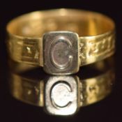 Georgian 18ct gold ring mounted with a later 9ct gold 'C', London 1803, 2.6g, size P