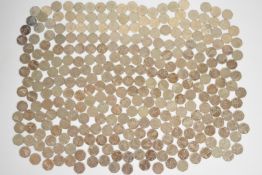 A large collection of circulated UK 50p coins to include Offside Rule, Blue Peter, etc
