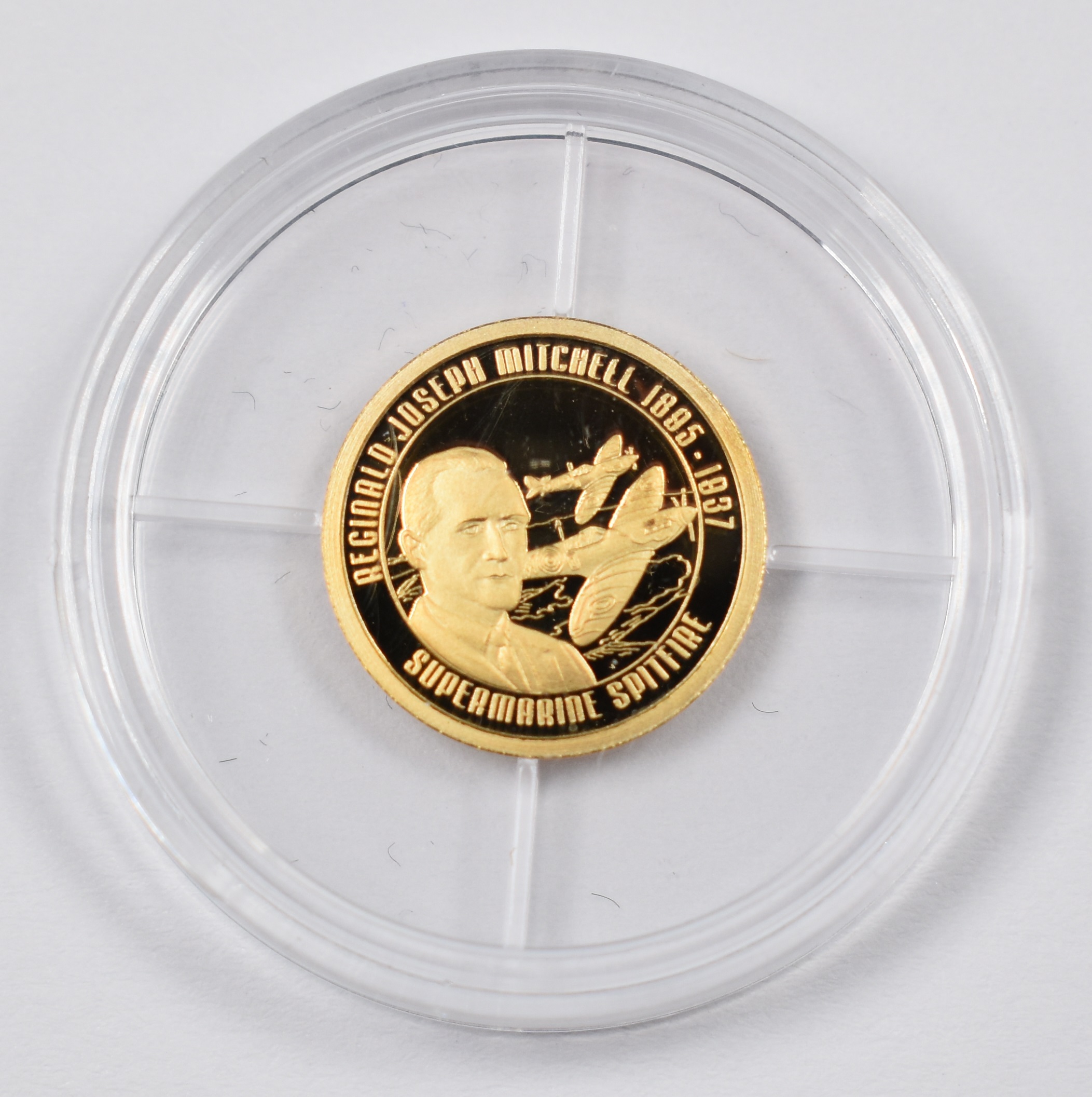 Twelve 0.585 miniature gold coins, each 0.5g, all with certificates - Image 2 of 12
