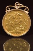 1887 Queen Victoria gold full sovereign in 9ct gold pendant mount, 9.3g