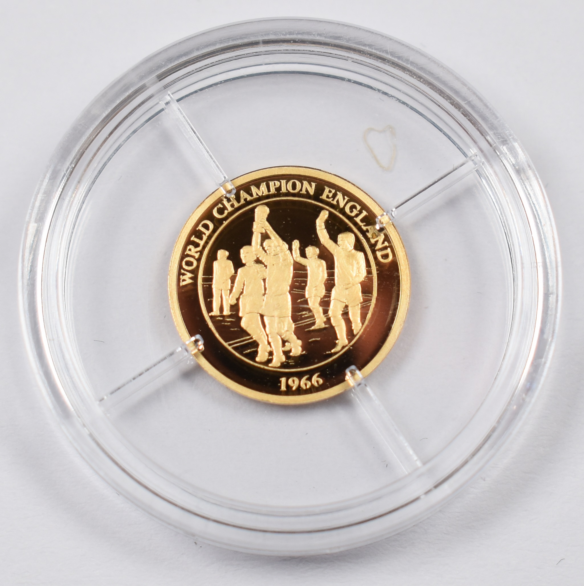Twelve 0.585 miniature gold coins, each 0.5g, all with certificates - Image 7 of 12