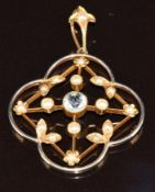 Edwardian 9ct gold pendant set with an aquamarine and seed pearls, 3.3g, 2.6cm