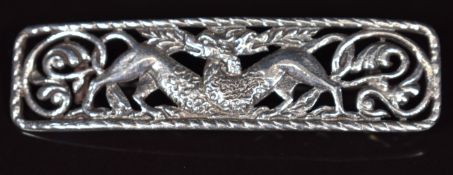 Iona Alexander Ritchie hallmarked silver brooch, Birmingham 1936, 6.5 x 1.6cm