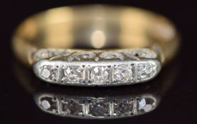 Art Deco 18ct gold ring set with diamonds in a platinum setting, 2.9g, size N