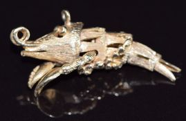 A 9ct gold articulated pendant / charm in the form of a lobster, 7.1g, 4cm