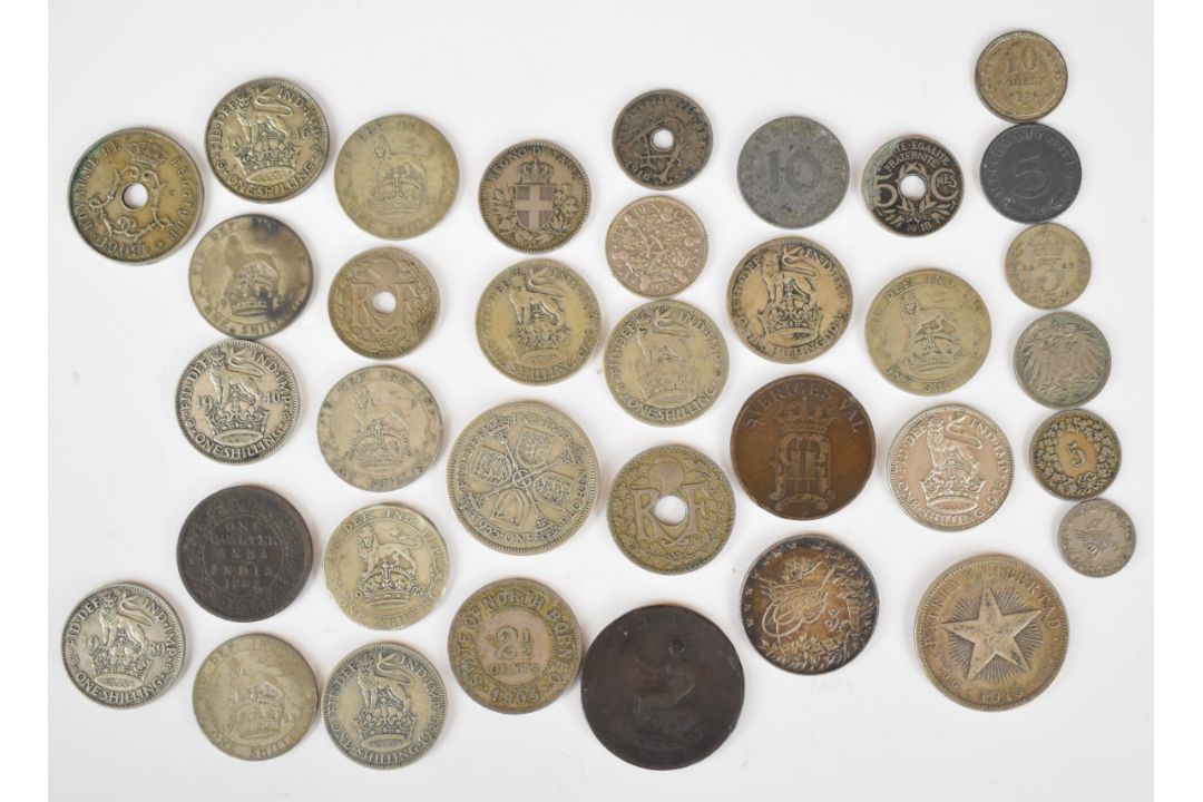 Approximately 92g of pre 1947 English silver coinage together with a quantity of 19th and early 20th - Image 4 of 6