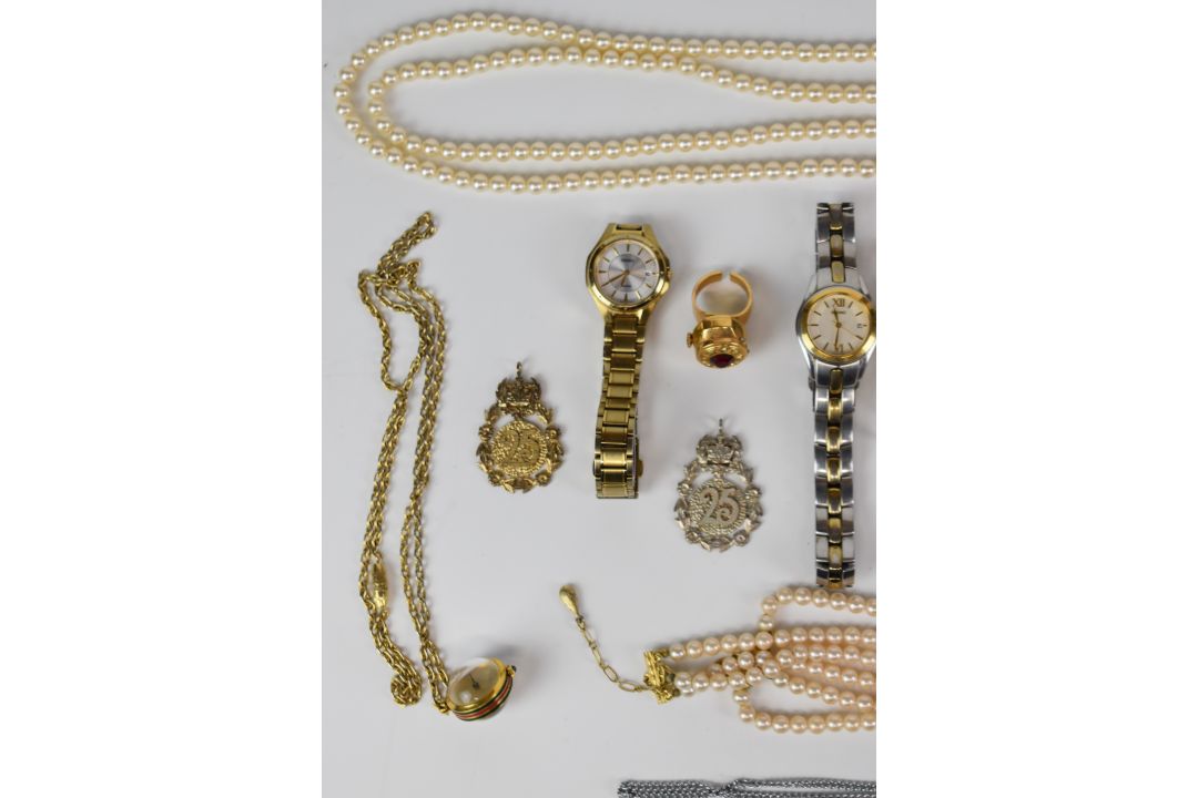 A collection of costume jewellery including Gucci pendant watch, Rocar stopwatch, silver Jubilee - Image 2 of 3
