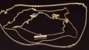 Three 9ct gold chains / necklaces, 11.8g