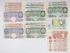 Twenty eight UK banknotes comprising five blue consecutive crisp Peppiat £1 and three further blue