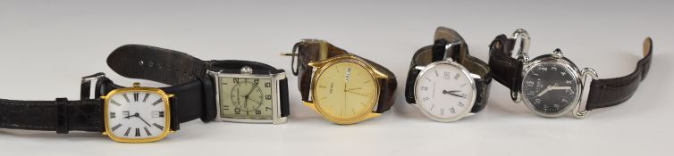 Five various gentleman's wristwatches comprising one Dunhill with date aperture, black hands and