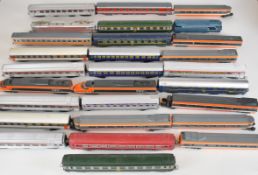 Two Lima H0 gauge model railway locomotives together with twenty-six European passenger carriages