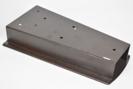 Metal shotgun or rifle clamp.