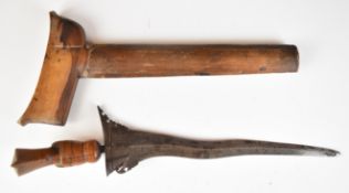 Kris dagger with carved wood pommel in shape of bird's head, 26cm part wavy double edged blade and