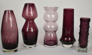 Five Tamara Aladin for Riihimaen Lasi Riihimaki or similar glass vases in aubergine, largest 24.