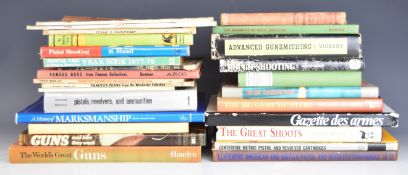 [Shooting] A large collection of Books on Guns & Shooting to include: Pistols, Revolvers &