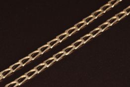 A 9ct gold curb link necklace, 8.2g, 50cm