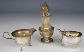 Hallmarked silver octagonal sugar caster, Birmingham 1909, maker Thomas & John Perry, Victorian