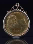 1876 Queen Victoria gold full sovereign in 9ct gold pendant mount, 9.2g