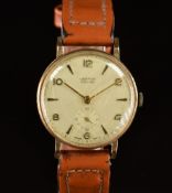 Vertex Revue 9ct gold gentleman's wristwatch with subsidiary seconds dial, gold hands, Arabic