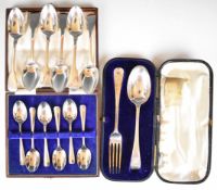 Cased set of six George V hallmarked silver Hanoverian rat tail pattern teaspoons, Sheffield 1917,