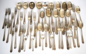 Elkington & Co. George V hallmarked silver part 12 place setting canteen of cutlery, comprising 12