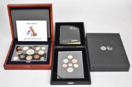 2007 Royal Mint UK Proof Coin Collection, with booklet, together with a 2008 Royal Shield of Arms